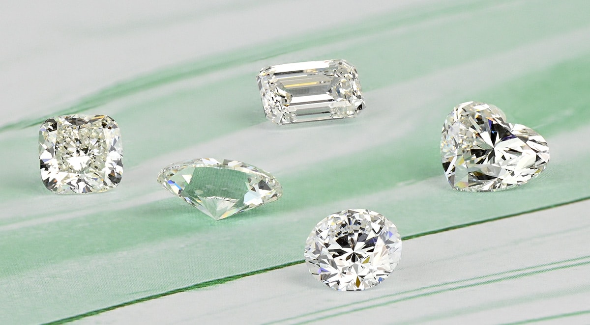 Pros and Cons of VS1 Diamonds