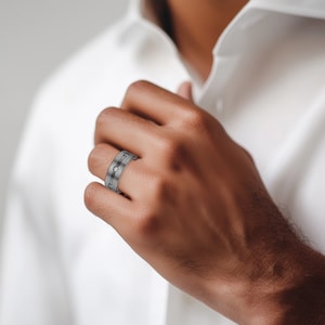 Screw Design Men's Wedding Ring in Titanium (8 mm)