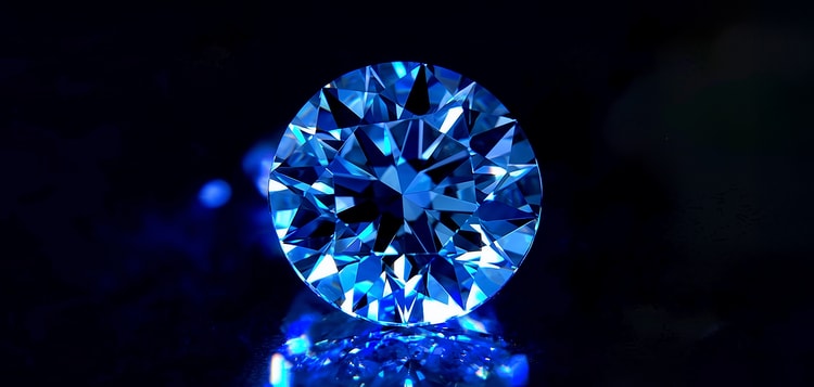 Diamond Fluorescence