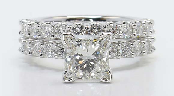The Classic Prong Diamond Setting