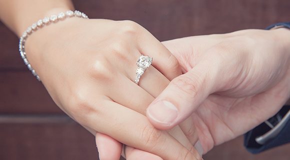 Make It Bold With White Gold